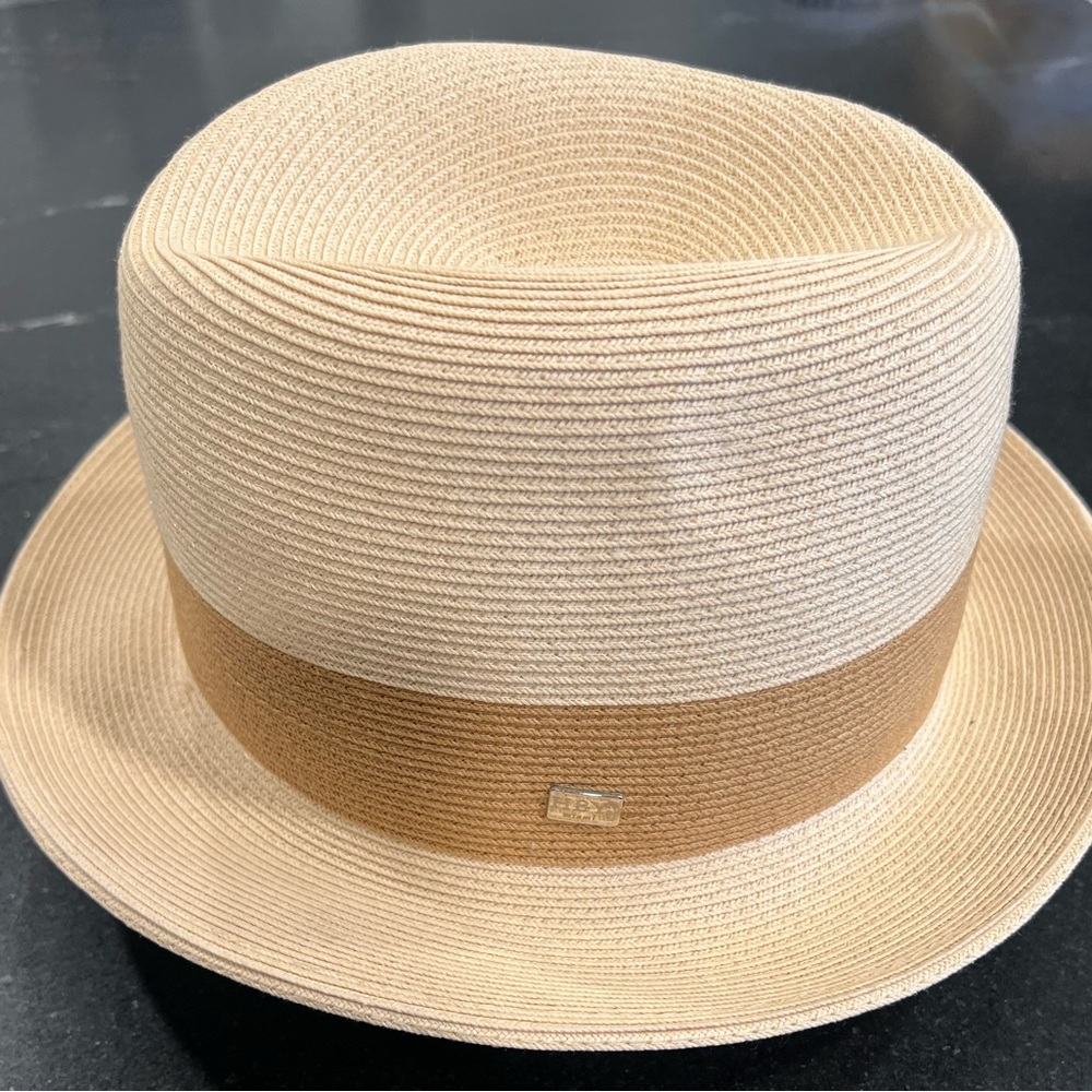 HBYMiami straw fedora hat. Sz L